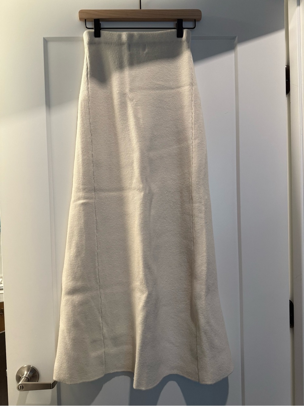 DISSH Cream Two-Piece Knit Vest and Skirt Set - Picture 15 of 16